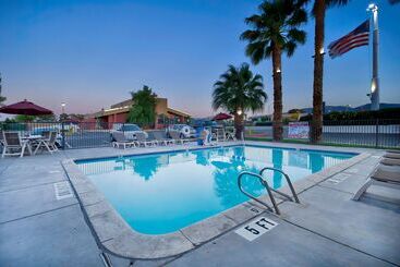 Motel 6palmdale, Ca