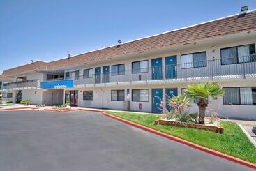 Motel 6palmdale, Ca