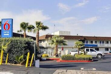 Motel 6palmdale, Ca