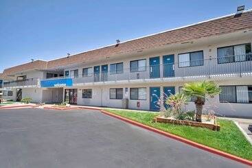 Motel 6palmdale, Ca
