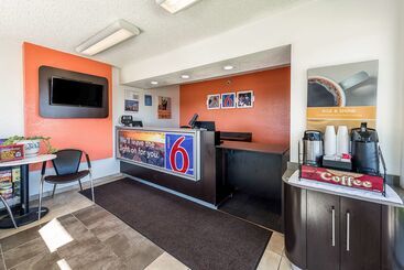 Motel 6sparks, Nv  Airport  Sparks