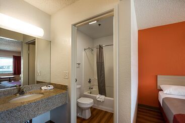 Motel 6sparks, Nv  Airport  Sparks