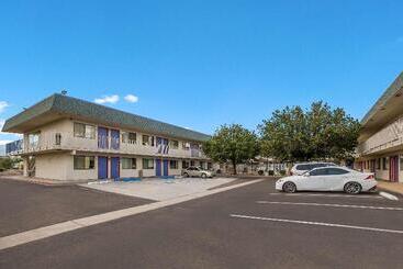مُتل Knights Inn Sierra Vista / East Fry