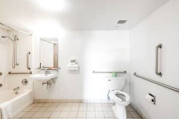 مُتل Oyo Houston Katy Freeway