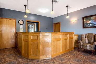 مُتل Rodeway Inn Broken Bowhochatown