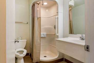 مُتل Rodeway Inn