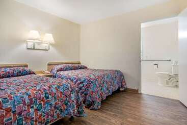 مُتل Rodeway Inn