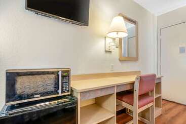 مُتل Rodeway Inn