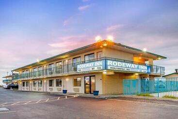 مُتل Rodeway Inn