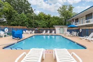 مُتل Rodeway Inn Winston Salem Route 52
