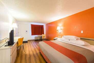 مُتل Travelodge By Wyndham Essington / Philadelphia Airport