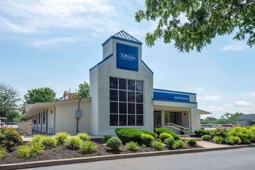 مُتل Travelodge By Wyndham Essington / Philadelphia Airport
