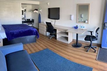 مُتل Travelodge By Wyndham Essington / Philadelphia Airport