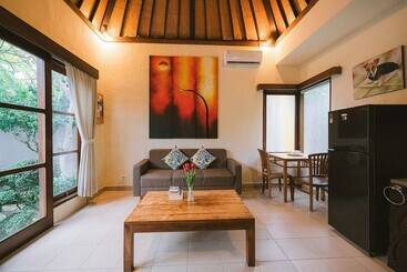 استراحتگاه Medewi Bay Retreat