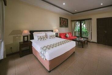 استراحتگاه Medewi Bay Retreat