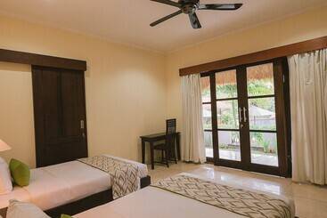 استراحتگاه Medewi Bay Retreat