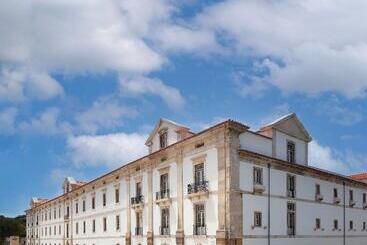 Montebelo Mosteiro de Alcobaça Historic - Alcobaca