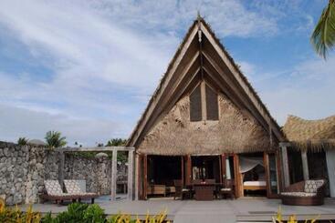 Aitutaki Escape