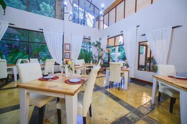 تختخواب و صبحانه Stille Woning