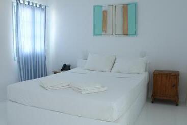 تختخواب و صبحانه Villa Markezinis