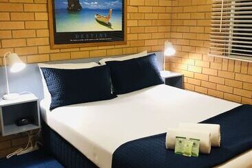 Bosuns Inn Motel