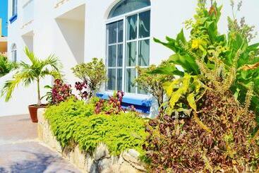 Corales Suites