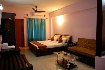 هتل Blue Lily Beach Resort