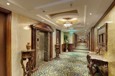 هتل Express Inn The Business Luxury