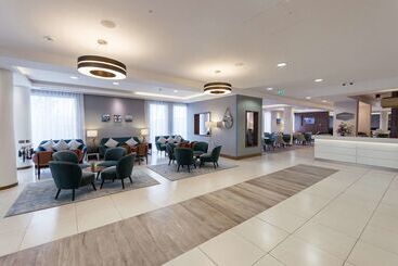 هتل Hampton By Hilton Bournemouth