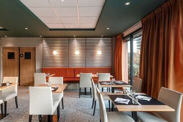 هتل Ibis Lyon Est Meyzieu