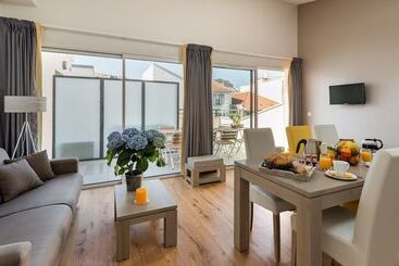 هتل Lagrange Vacances Les Patios Eugenie