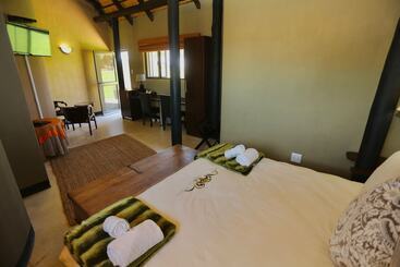 هتل Lapa Lange Game Lodge