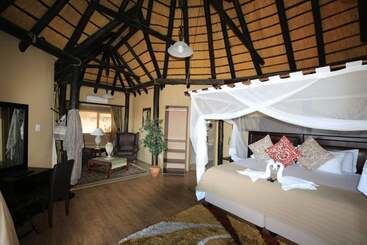 هتل Lapa Lange Game Lodge