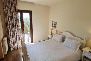 هتل Manthos Mountain Resort & Spa