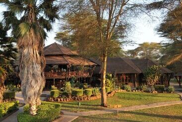 هتل Ol Tukai Lodge Amboseli