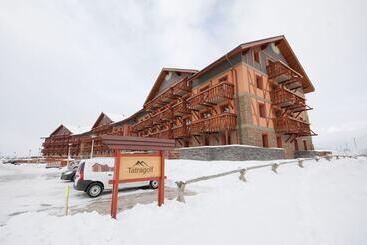 هتل Tatragolf Mountain Resort
