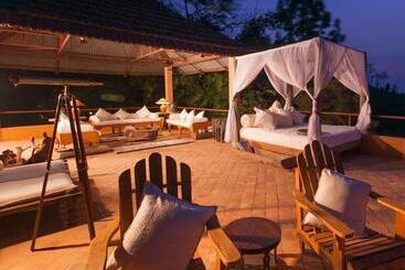 هتل The Dwarika S Resort