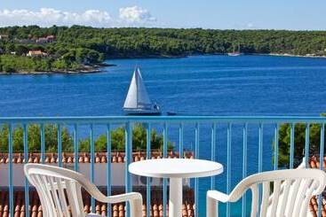 Illyrian Resort