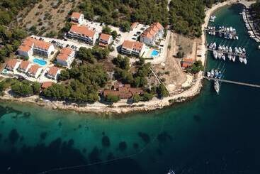 Illyrian Resort