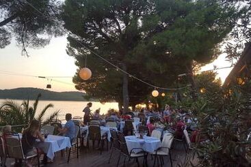 Illyrian Resort