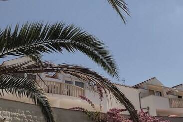 Illyrian Resort