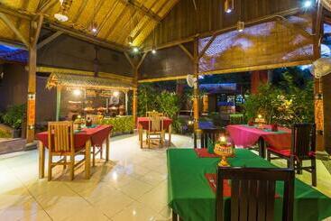 استراحتگاه Kubuku Eco Dive Lodge And Yoga
