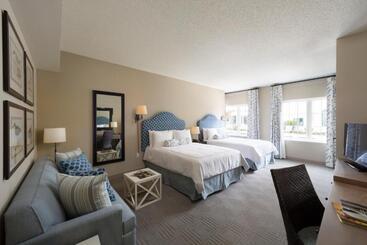 استراحتگاه The Inn By Sea Island