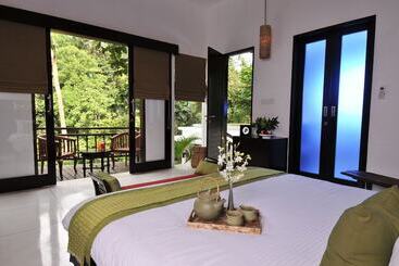 استراحتگاه The Luku Boutique Villa And Gallery