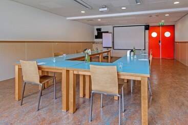 Stayokay Hostel Noordwijk