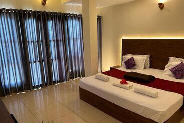 The Ocean Park Beach Resort