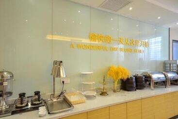 هتل City Comfort Inn Jingzhou Jianli Jiangcheng Road