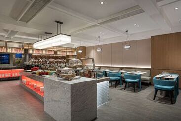 هتل Ramada Encore By Wyndham Foshan Chancheng