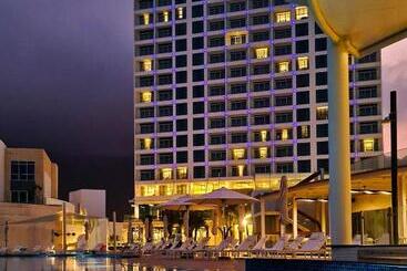 هتل Royal M Al Aqah Beach Resort By Gewan