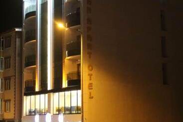 Zara Turan Apart Otel